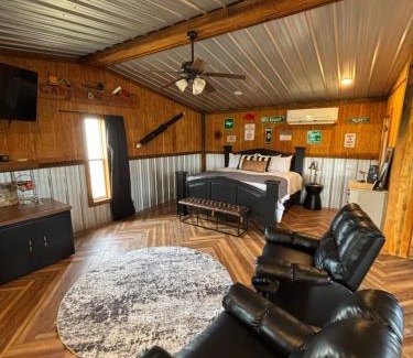 Alleene House | Garrison Airport Guest-suite