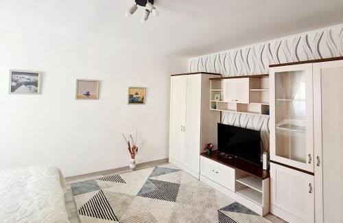 Roman Apartment | Garsoniera
