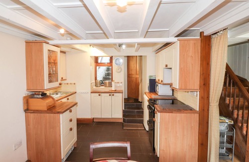 Newport House | GARTAVON, pet friendly, with open fire in Newport, Pembrokeshire