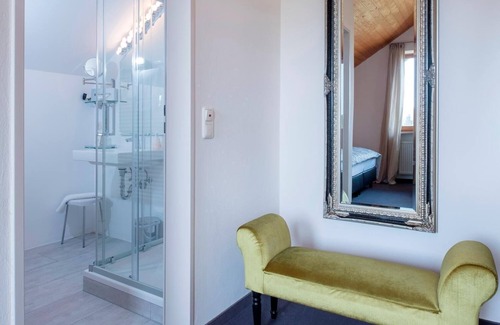 Burghausen Hotel | Garten Hotel Salzach Garni