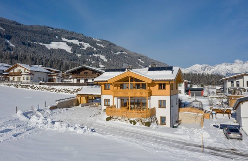 Mitterhofen Apartment | Gartenapartment Mandl Zell am See Sauna Pool 75 qm