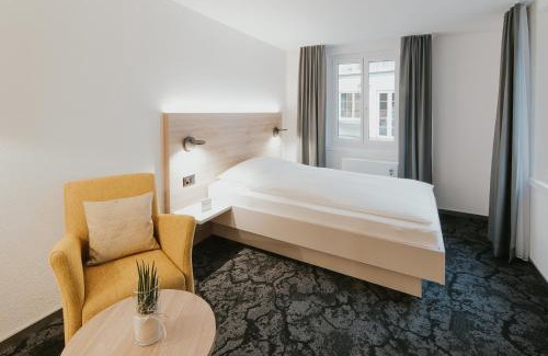 Lenzburg Apartment | Gartenhaus by Ochsen Lenzburg