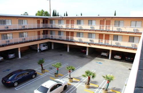Monterey Park Hotel | Garvey Inn Hotel - 小台北酒店, Monterey Park