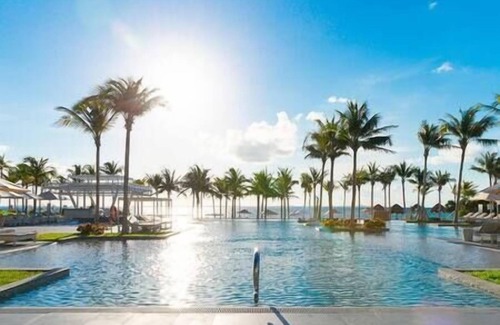Punta Sam Apartment | Garza Blanca Luxury Condo Cancun