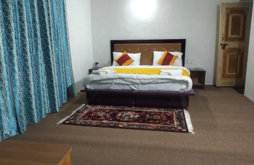 Hundur House | Gaskit Residecy