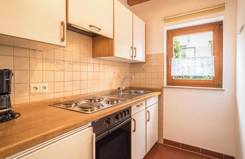 Langenargen Apartment | "Gästehaus Heilig Apartment 2" only a few meters from Lake Constance