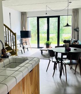 Lioessens Apartment | Gastenverblijf 'tsiishokje'