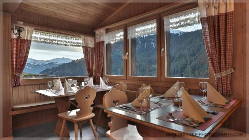 Ascharina House | Gasthaus Bellawiese