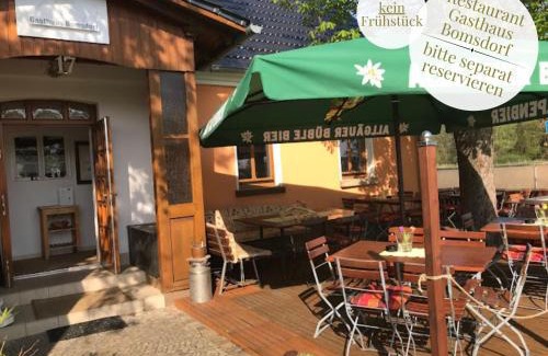 Uebigau-Wahrenbruck Apartment | Gasthaus Bomsdorf - ruhige Lage, free WLAN & Parken, Self Check-In, Smart-TV