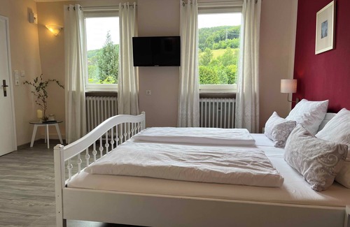 Bad Brueckenau House | Gasthaus Breitenbach OHG