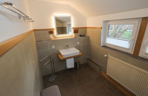 Uslar House | Gasthaus Johanning eK