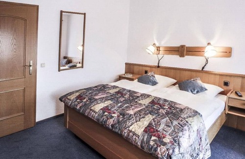 Lambertsberg Bed & Breakfast | Gasthaus-pension Fünf Mädelhaus - Doppelzimmer Dusche/wc