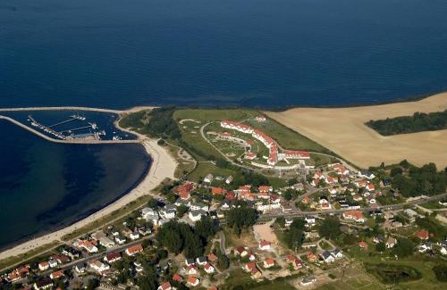 Glowe House | Gasthaus & Pension "Zur Schaabe"