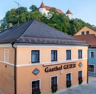 Worth an der Donau Hotel | Gasthof Geier