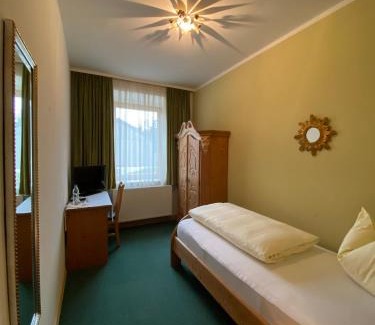 Oberdorla Hotel | Gasthof Großer Wirt