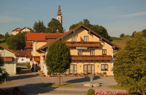 Fridolfing Hotel | Gasthof Gruber