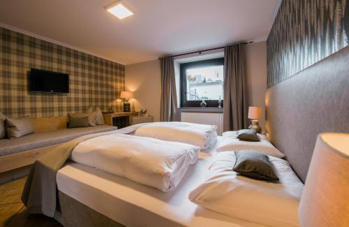 Golling an der Salzach Hotel | Gasthof Hotel Hauslwirt