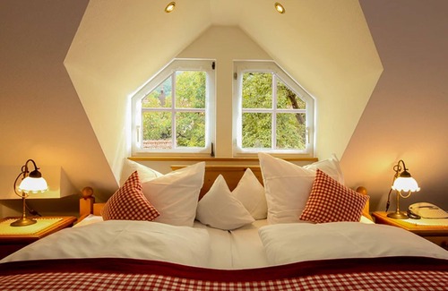 Waldulm Hotel | Gasthof Restaurant Rebstock Waldulm