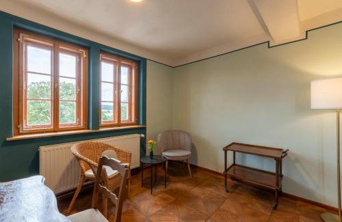 Blankenhain House | Gasthof Saalborn