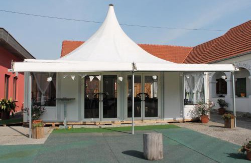 Litzelsdorf House | Gasthof Sonnenterrasse - Self-Check-in