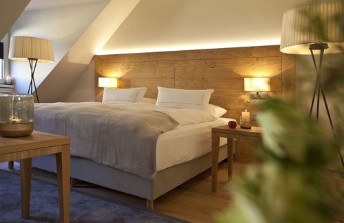 Naumburg Hotel | Gasthof Zufriedenheit