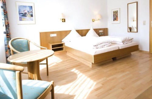 Deining House | Gasthof Zum Hahnenwirt
