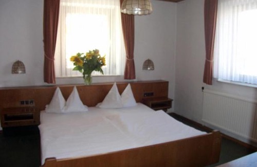 Mespelbrunn Hotel | Gasthof Zum Löwen