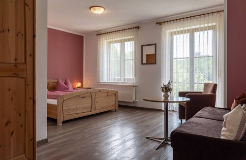 Reichardsroth Hotel | Gasthof Zur frohen Einkehr