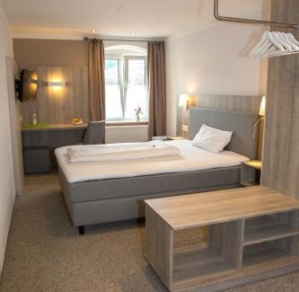Riedenburg Hotel | Gasthof zur Post