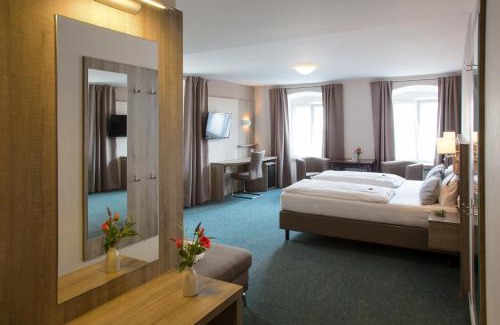 Riedenburg Hotel | Gasthof zur Post