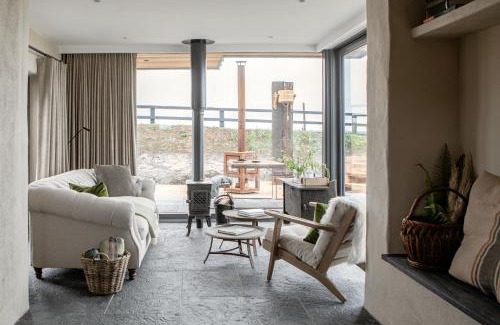 Miltown Malbay Cabin | Gate Lodge@White Strand
