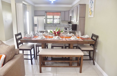 Mammee Bay Villa | Gated and Private Beachside Villas - Old Fort Bay (Chatham @ Watermill Villas)