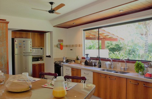 Arraial d'Ajuda House | Gated community, pool, sauna, near beach, 3 bedrooms and full kitchen