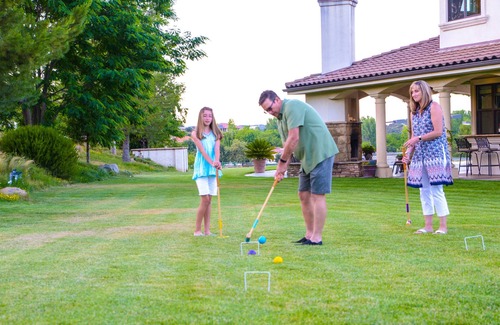 Murrieta Villa | Gated Estate-SALT-WATER POOL,TENNIS COURT, PICKLE BALL, THEATER,GYM & LUSH LAWNS