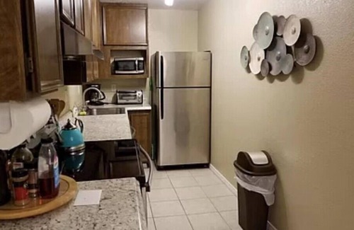 Prairie Lea Condo | Gated Green Oasis
