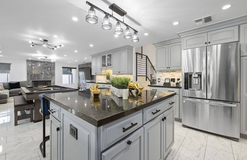 Chatsworth House | Gated Luxurious Modern Hills Oasis Estate POOL/SPA