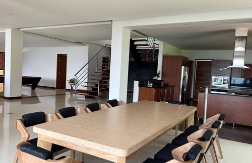 Castropol Villa | Gated Poblado Villa: Great Views + Nature + Jacuzzi + 24/7 Security