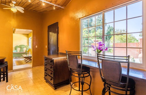 Los Naranjos Cottage | Gatehouse at The Springs - Chic Tropical Hideaway