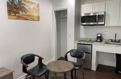 Corning Hotel | Gatehouse Motel