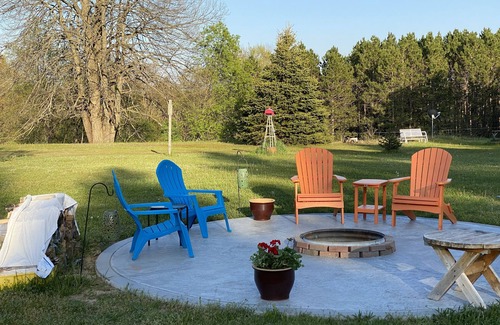 Thompsonville RV Rental | Gatehouse Summer RV CampSite.