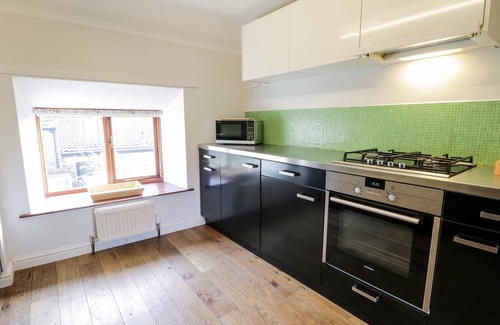 Newton-on-Rawcliffe Cottage | GATESIDE, character holiday cottage, with open fire in Pickering