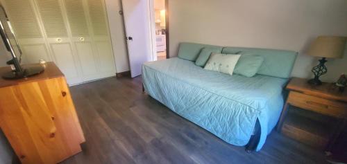 Rockville Centre House | Gateway Condo A25
