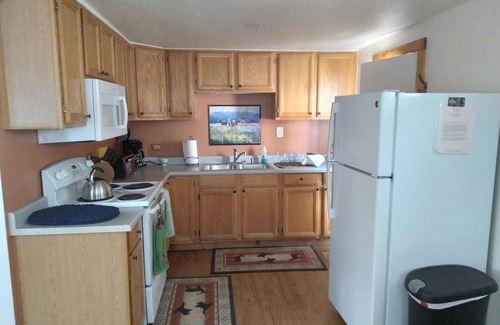 Somers House | GATEWAY FOR TRAVEL MEDICAL STAFF/VACATIONERS 1200. MONTHLY