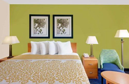 Easton Hotel | Gateway Inn