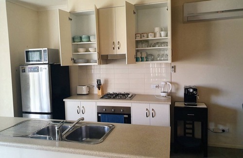 Smithfield Plains House | Gateway to Adelaide, Gawler, Barossa & Clare Valley wine regions