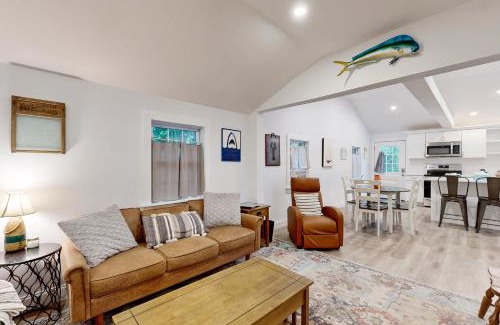 Hyannis House | Gateway to Cape Cod