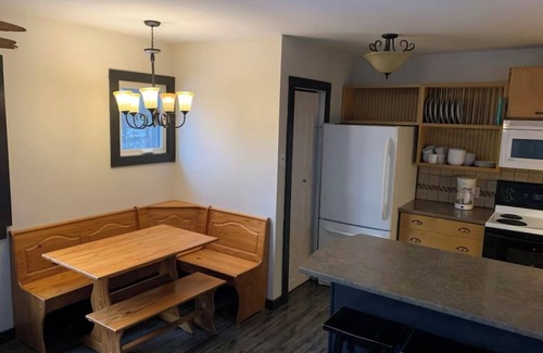 Waterford Ski Chalet | Gateway to Fundy Experience and Poley Mountain