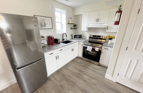 Saint Peters Bay Hotel | Gateway to Greenwich Suites