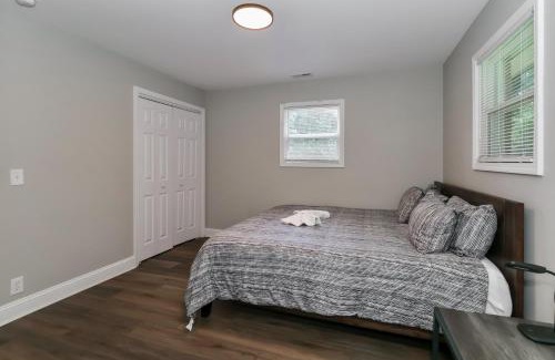 Norwood House | Gateway to Lake Tillery Retreat