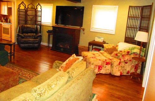 Elmira House | Gateway to Northern Michigan.